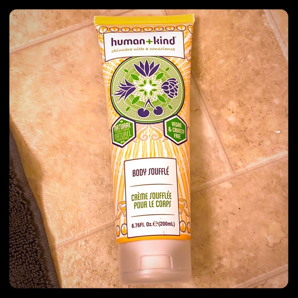 Human + kind vegan body soufflé
